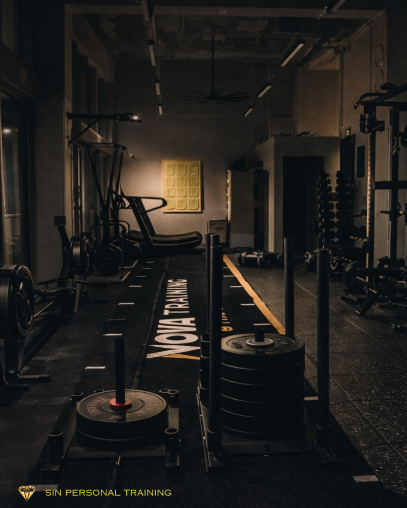 Black White Modern Notebook Book Cover 3